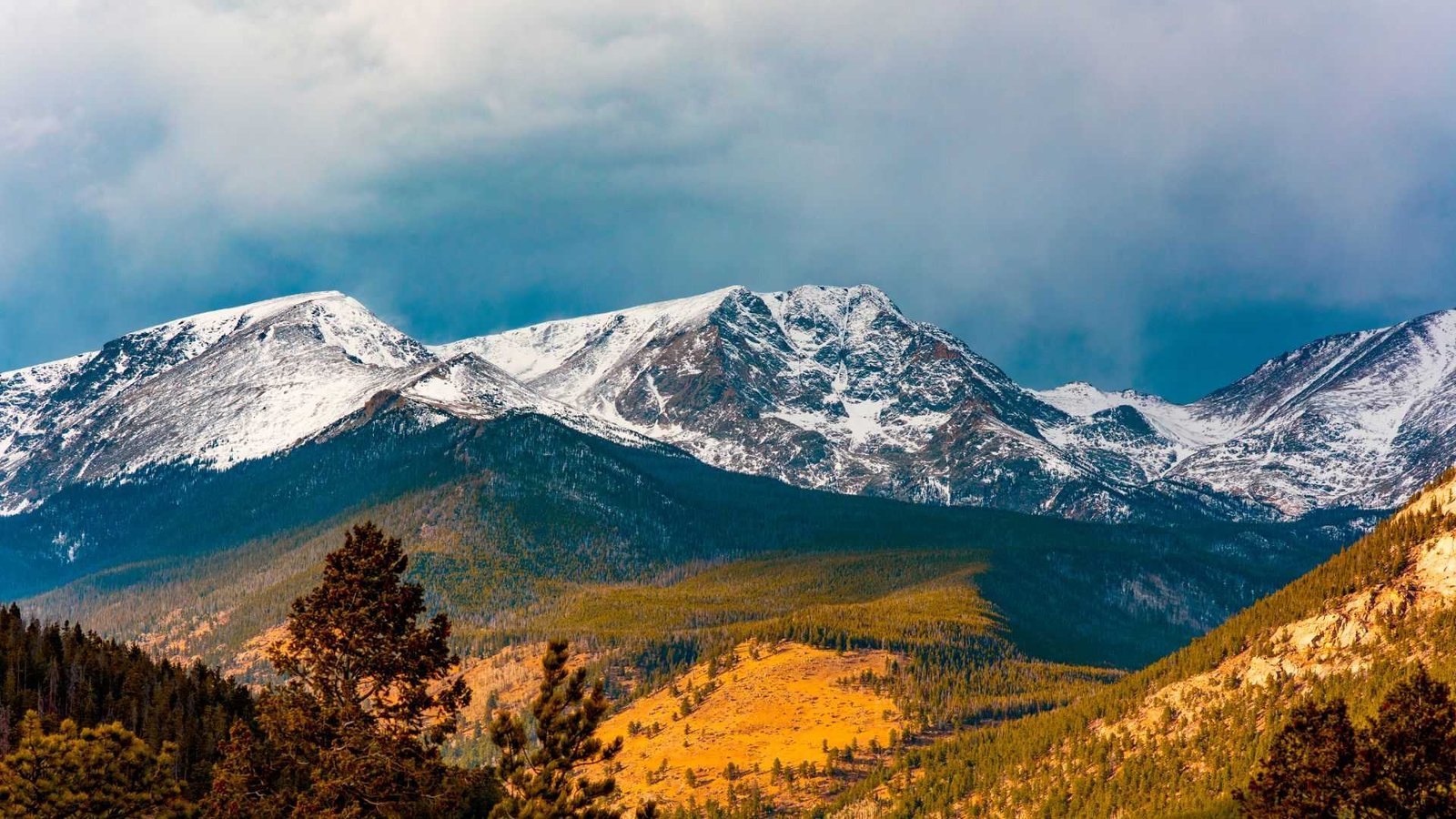 Skaliste Hory USA: Discover the Majestic Rocky Mountains